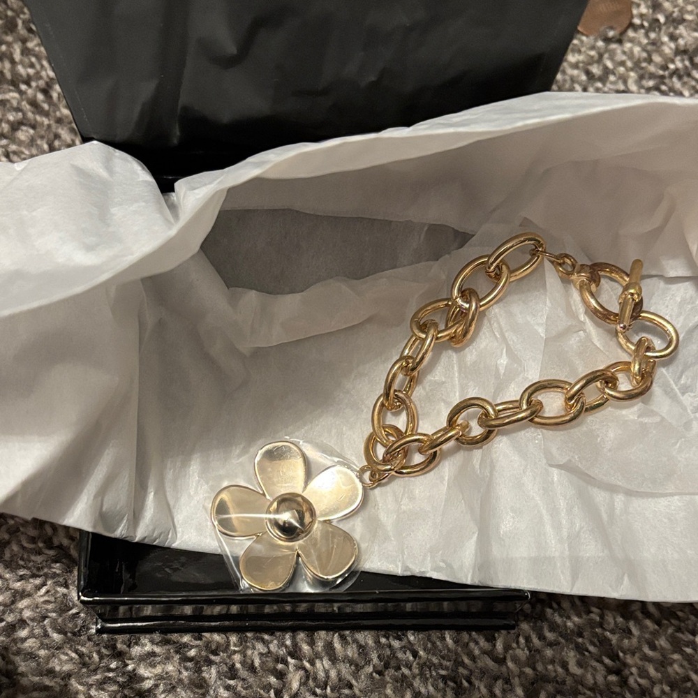 Marc Jacobs Gold Chain Necklace with Silver Flower Pendant